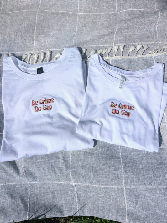 Be Crime Do Gay Embroidered Cropped Shirt - Women's Sizing